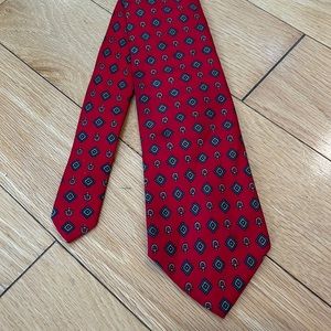 Lord & Taylor Red & Light Green Diamond Print Silk Tie